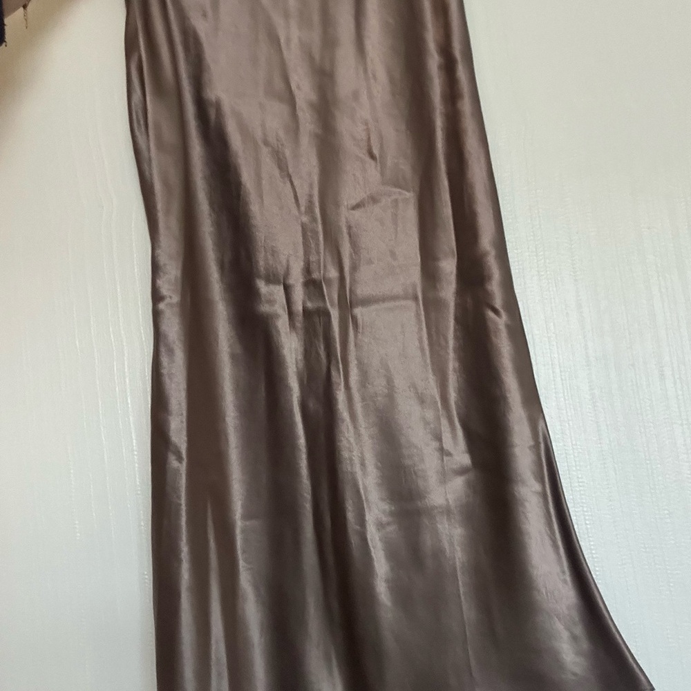 Babaton Metallic Midi Skirt - Gold - Picture 4 of 5